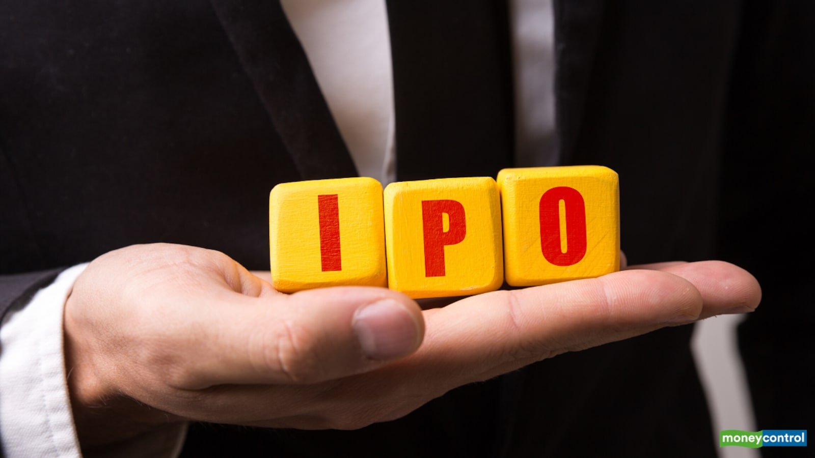 pe-funds-seek-alternatives-to-exits-amid-tough-ipo-market